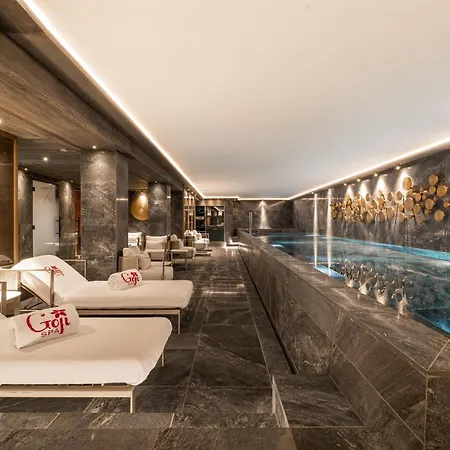 Le K2 Chogori Hotel