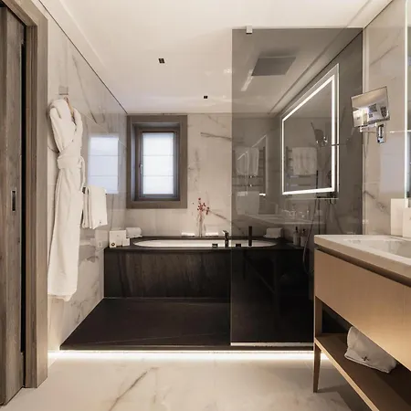 Hotel Le K2 Chogori 5*